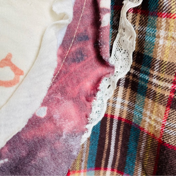 Reworked Boho Flannel “I Got A Peaceful Easy Feeling” - Picture 11 of 16